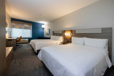 2 Queen Beds Non-Smoking